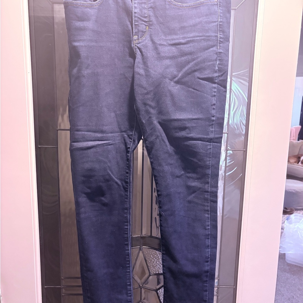 Levi's Women's Navy Skinny Jeans